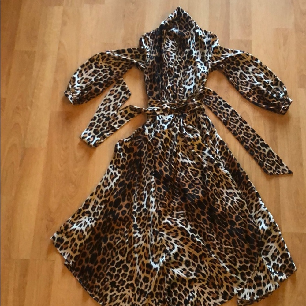 Nasty Gal Leopard print maxi wrap dress size 2